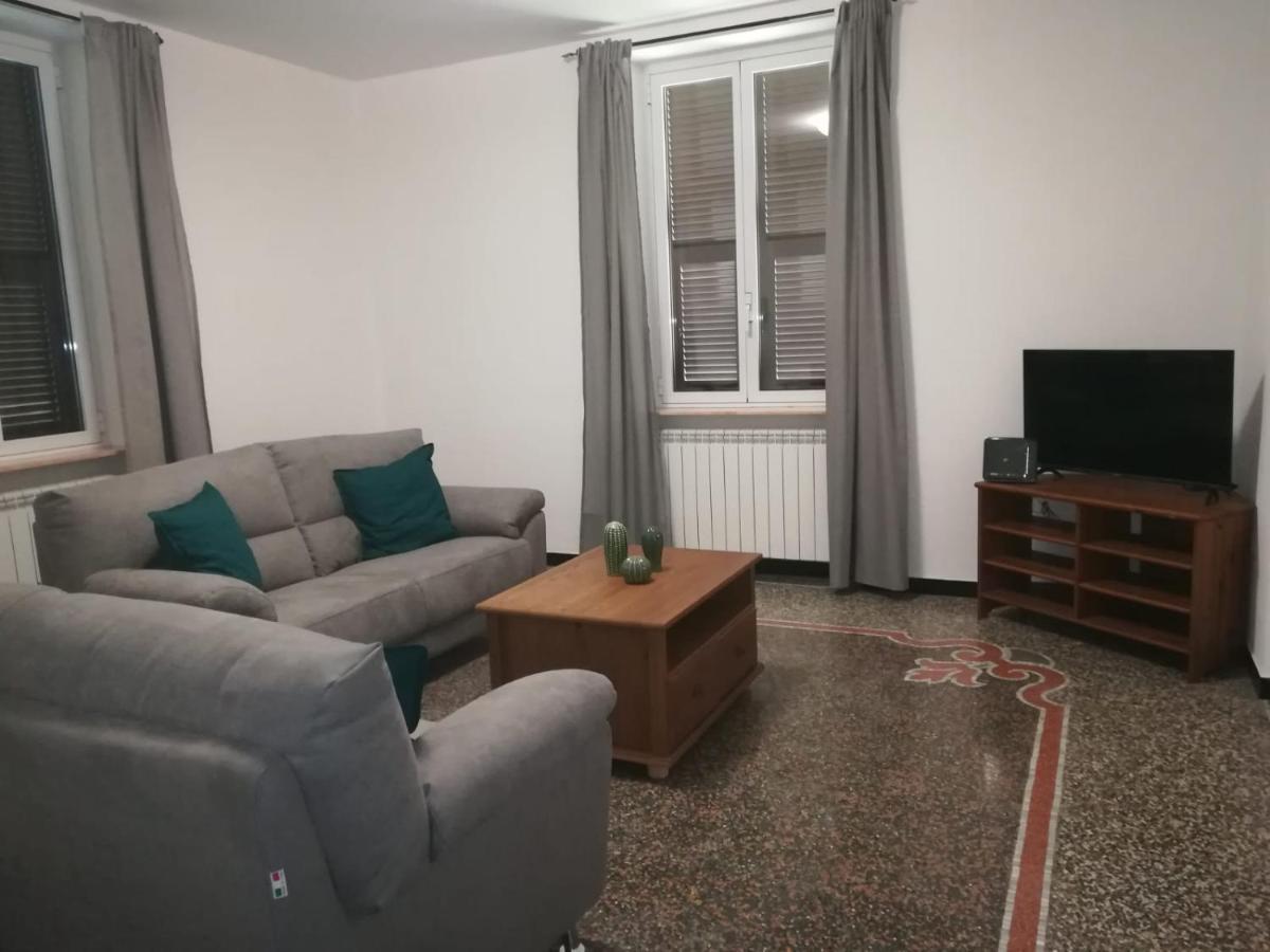 דירות נולי La Casa Di Via Defferrari מראה חיצוני תמונה